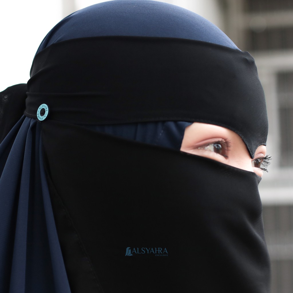 Alsyahra Exclusive Niqab Bandana Eagle Eye Raudhah Sifon Silk Jetblack